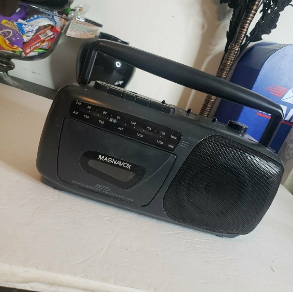 Magnavox Boombox Cassette Radio Black Vintage